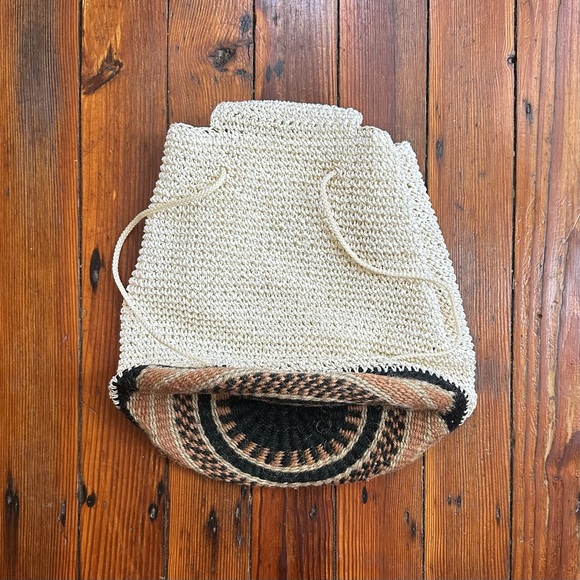 NWOT Vintage 90s handmade African basket bottom woven backpack main image 4